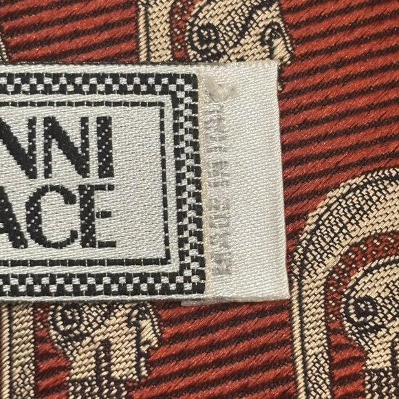 Vintage Gianni Versace Silk Medusa Designer Logo Men’s Neck Tie Made In Italy - Picture 4 of 7